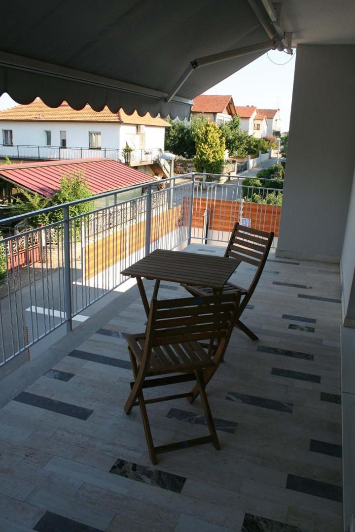 Suton Vila *